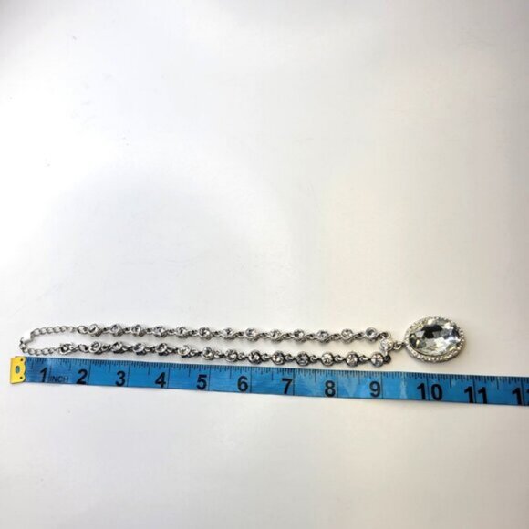 Oval Crystal Fashion Pendant Necklace - Picture 7 of 9